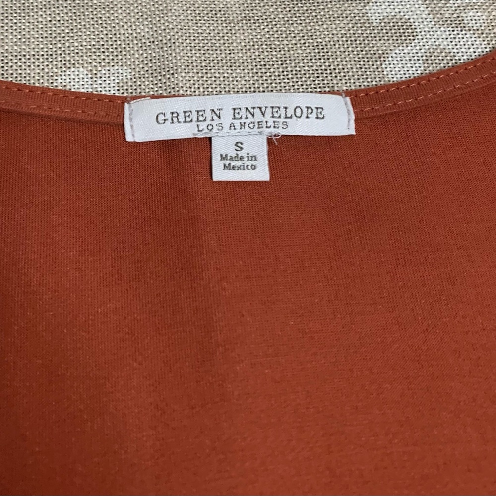 Rust colored button tie front blouse - Picture 8 of 10